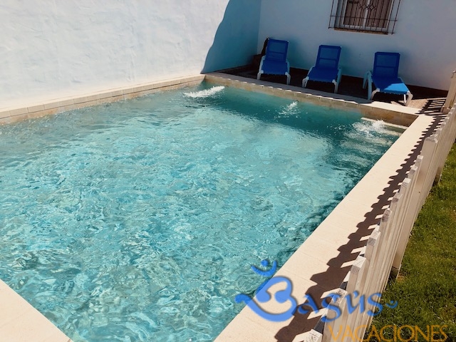 Casa Ibicenca Palmar 2, 3 dormitorios, 6 personas, piscina privada, a 600m de la playa.