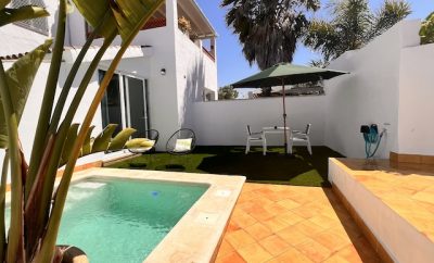 Casita con piscina privada muy cerca de la playa.