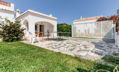 Encantadora Casita a 100 metros de la Playa para Parejas o Familias Pequeñas